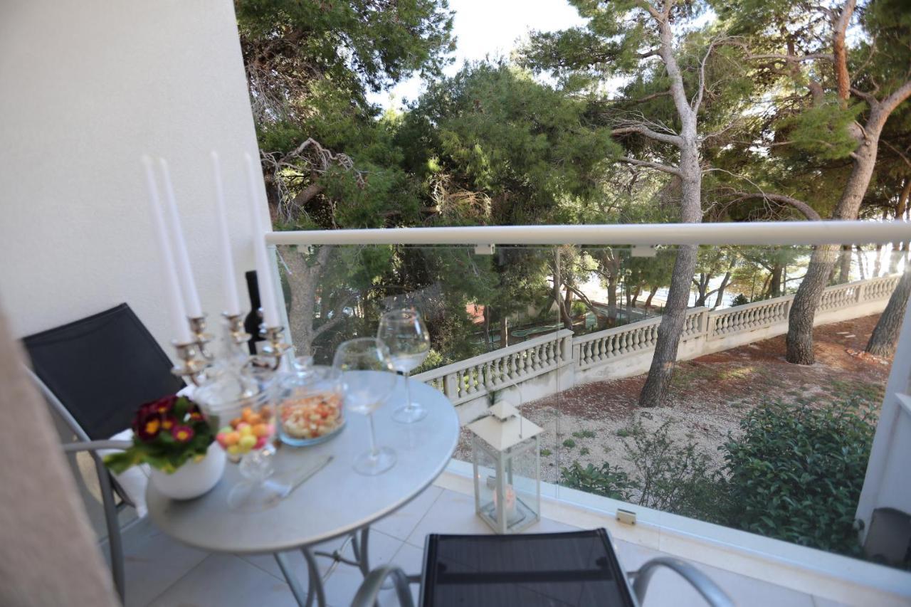 Apartments Lavica Beach Dumicic Podstrana Exteriör bild