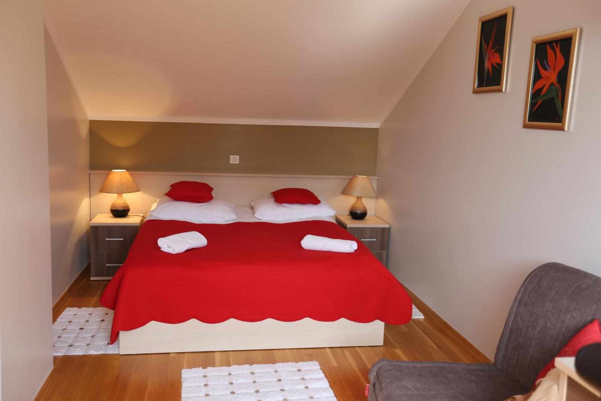 Apartments Lavica Beach Dumicic Podstrana Rum bild